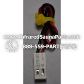 THERMOSTATS - THERMOSTAT - 2 PIN MALE TO FEMALE IN BLACK AND RED EXTENSION CORD 13